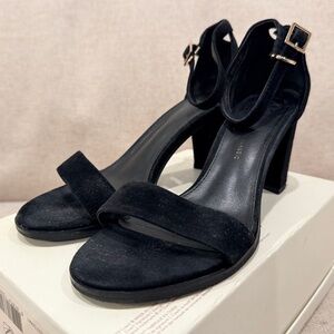 Chic Black Suede Women's Heels